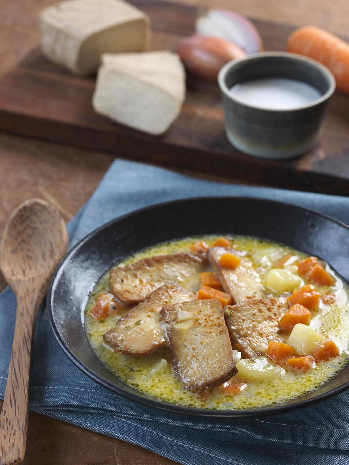 Prix Engagés : Soupe de légumes et tofu fumé (1,71 €/personne)